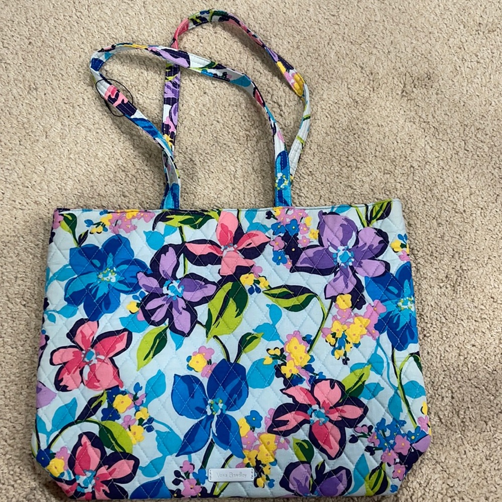 Vera Bradley Essential tote bag